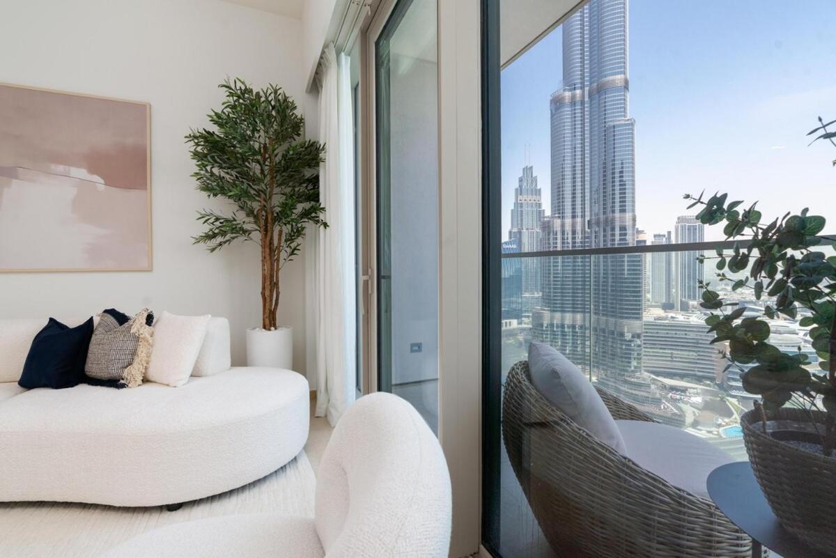 Grande, Luxurious 2 Bedroom Burj Khalifa & Fountain View Dubai