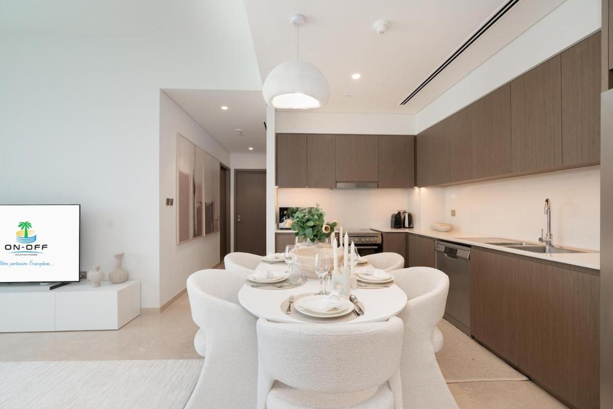Grande, Luxurious 2 Bedroom Burj Khalifa & Fountain View *